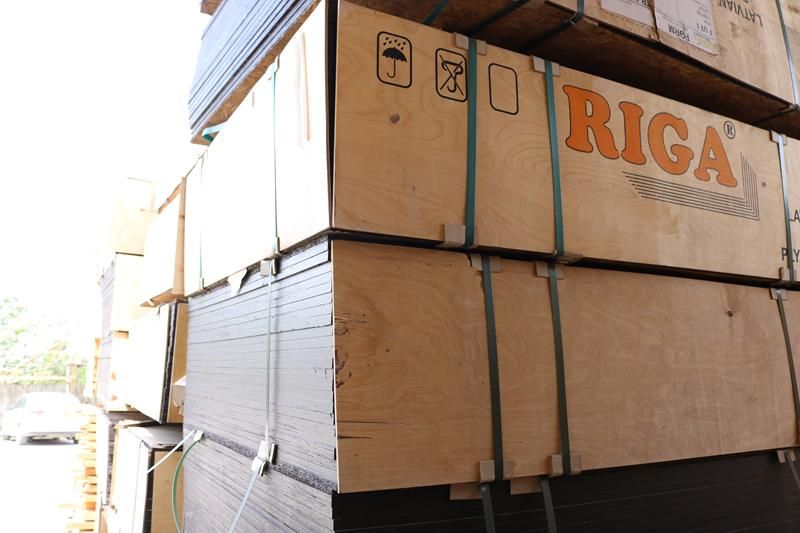 Plywood